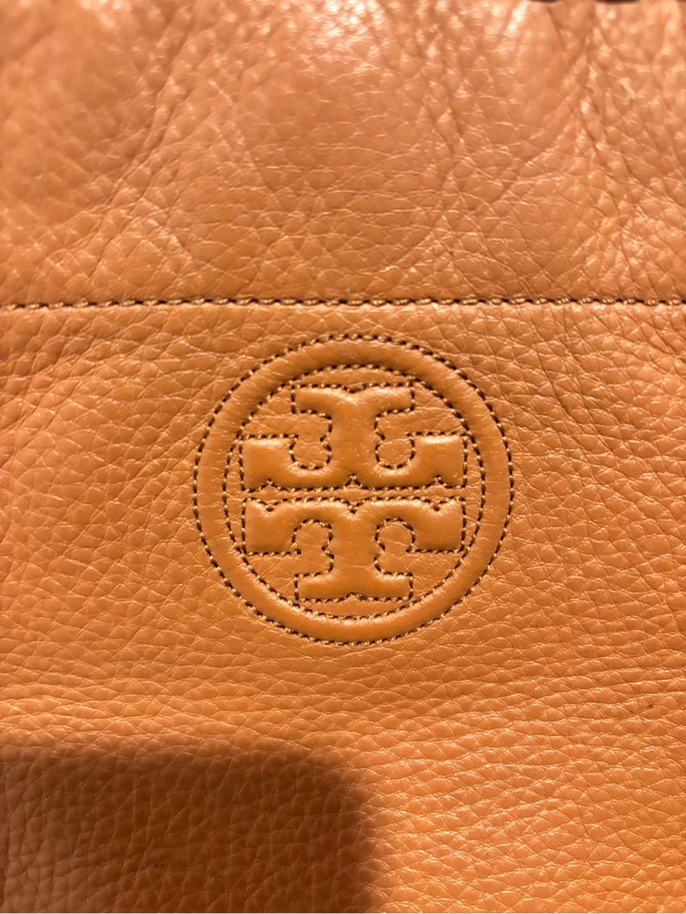 💕Tory Burch Marion Pebbled Leather with Whipped Stitching💕